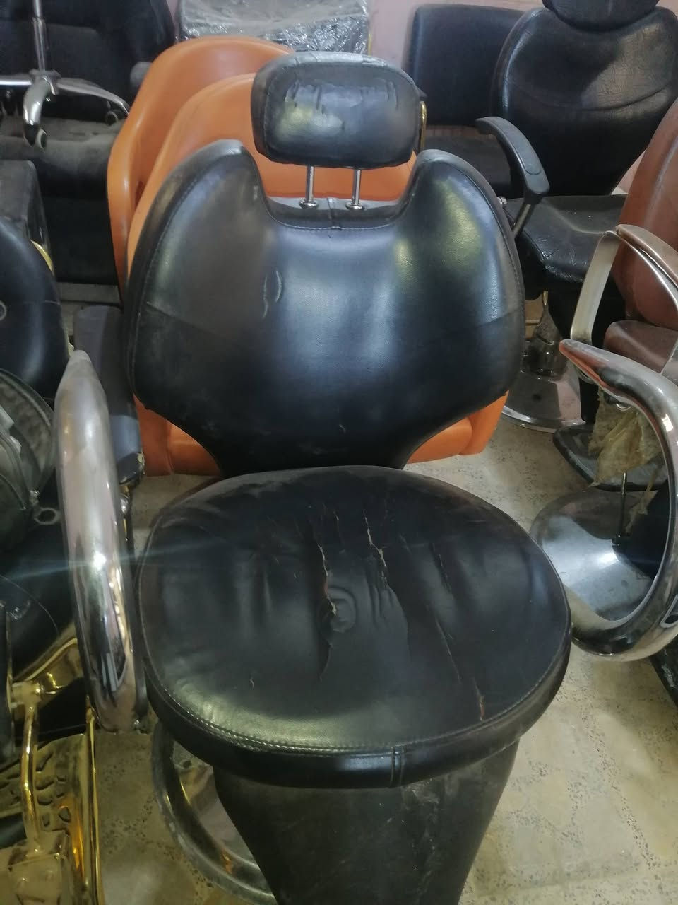 السلام عليكم غراض مستعمله للبيع بغداد حي القاهره ***********
