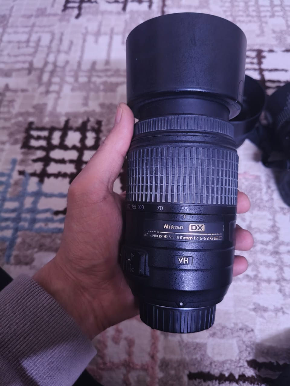 nikon d7000

nikon 50mm 1.8

nikon 55-300 

اضائة AD600B 

مع سوفت و ستاند 

المكان بغداد البياع 

للاستفسار  

واتساب 

***********
