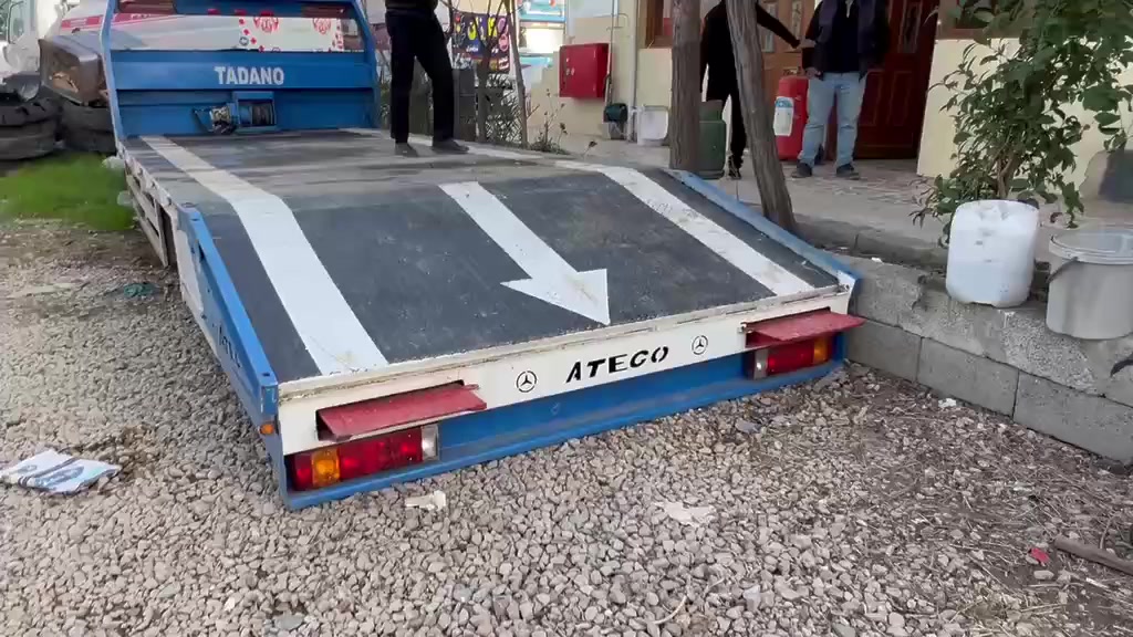 بدي اتيكو البيع
معة بكره صحب 15طن
8برخي
6برخي
طول 6،45
عرض  2،45
كارباهيي بكره ليفر كامل موجود
***********
***********
