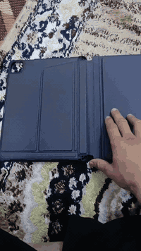 كيبور ضوئي ايباد 11 برو 
***********
