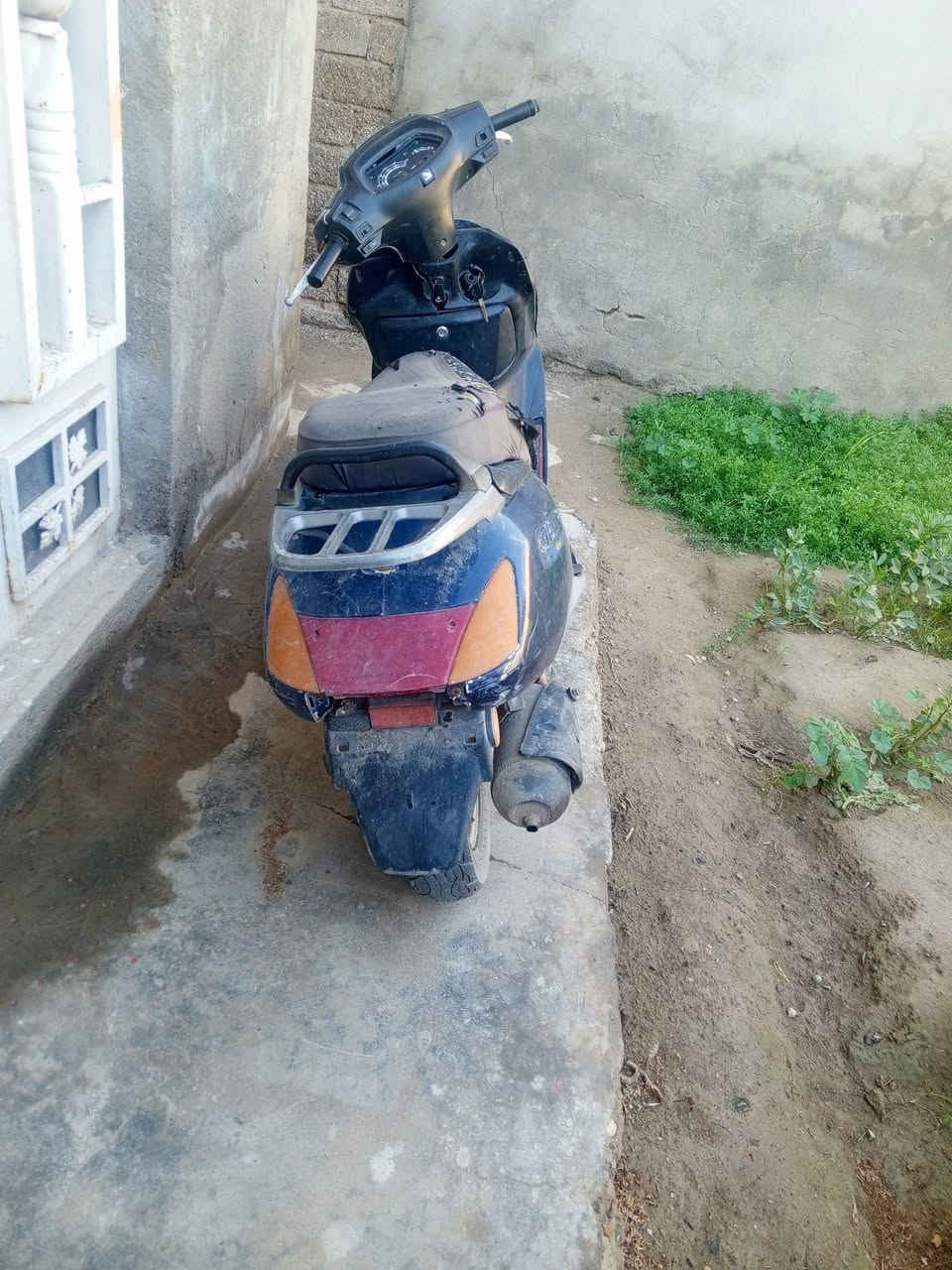 دراجه سبيسي للبيع موديل  2020 شغاله النضافه  مثل ما موضح بل صوره لا تعبانه كلش والا جديده كلش وسط المكان واسط النعمانيه السعر 100 وبيه مجال بسيط الرقم ***********
