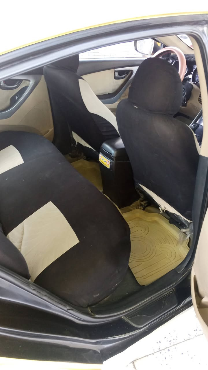 النترا 2013 رقم انكليزي بغداد مصفره من كلشي مكينه جديده حاويه كير جديد حداديه اماميه وخلفيه تبريد وي سويج سياره جاهزه من الاخير ضرره الربع الخلفي شي بسيط بارد شواصي كفاله السعر 100 للتواصل *********** المكان بابل ناحية الشوملي
