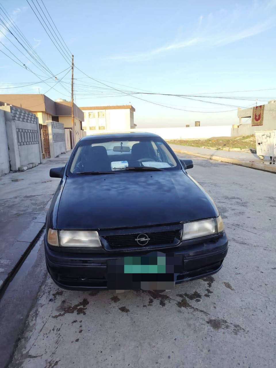 السلام عليكم سعر 38وبيها مجال جدا بسيط للتواصل ‏‪***********‬‏
اوبل فيكترا موديل 93 جنطة رقم دولي مسطره 
سنوية بأسمي الى 2031 
السيارة شرط كفاله عامه 
فقط مطوزه حزام جماليه 
كير ومحرك بشرط تواير جدد باتري جديد طخم ويل كب اصلي
