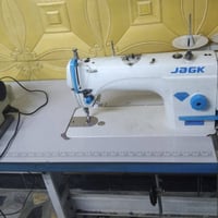 ماكنه جاك استعمال قليل نظيفه لوك السعر 250 للستفسار وات 07712157313