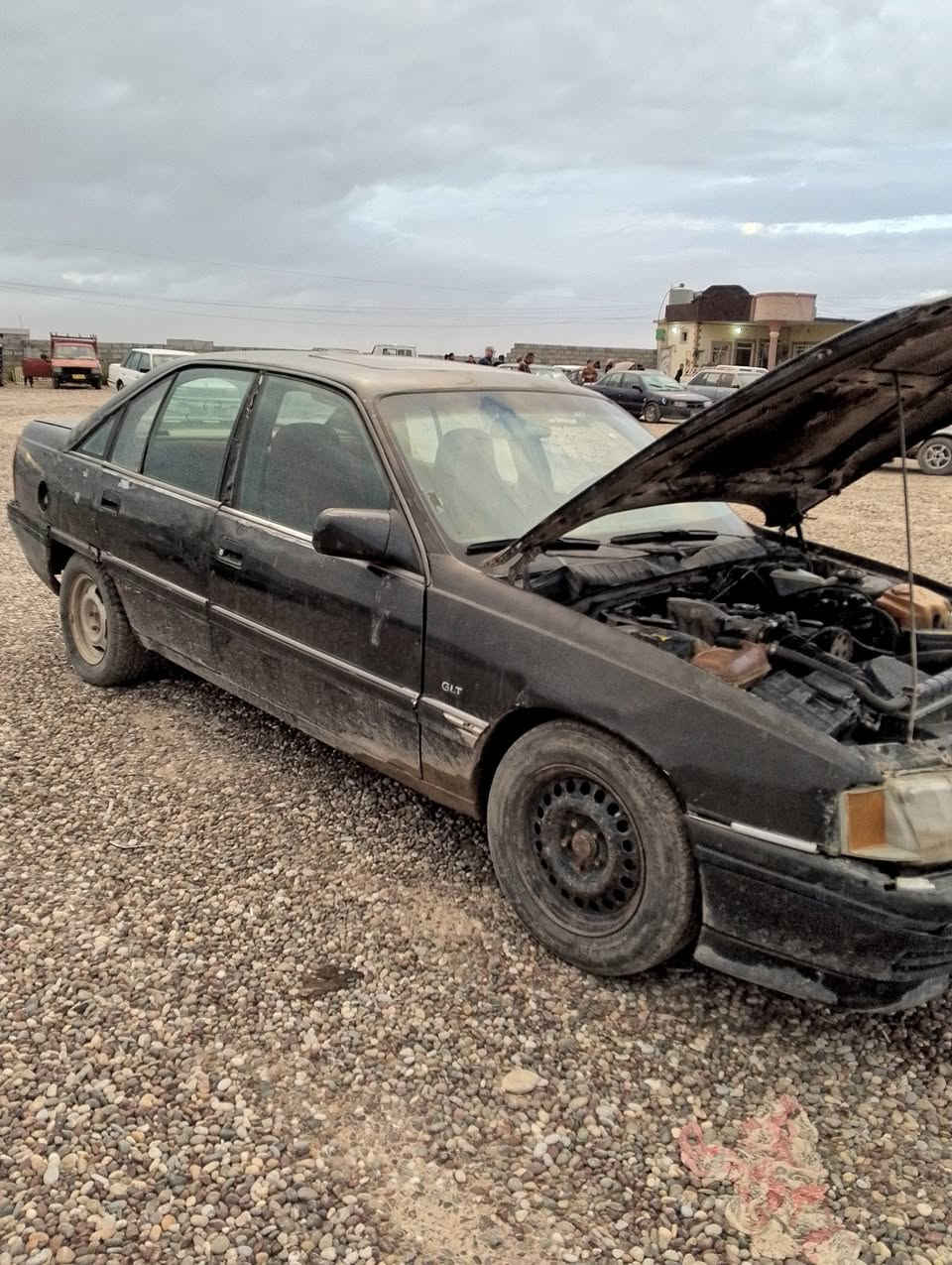 سلام عليكم اوبل اوميكا للبيع محرك معمر جديد  رقم صلاح الدين السعر 15وبيها مجال ‏‏‪***********‬‏
