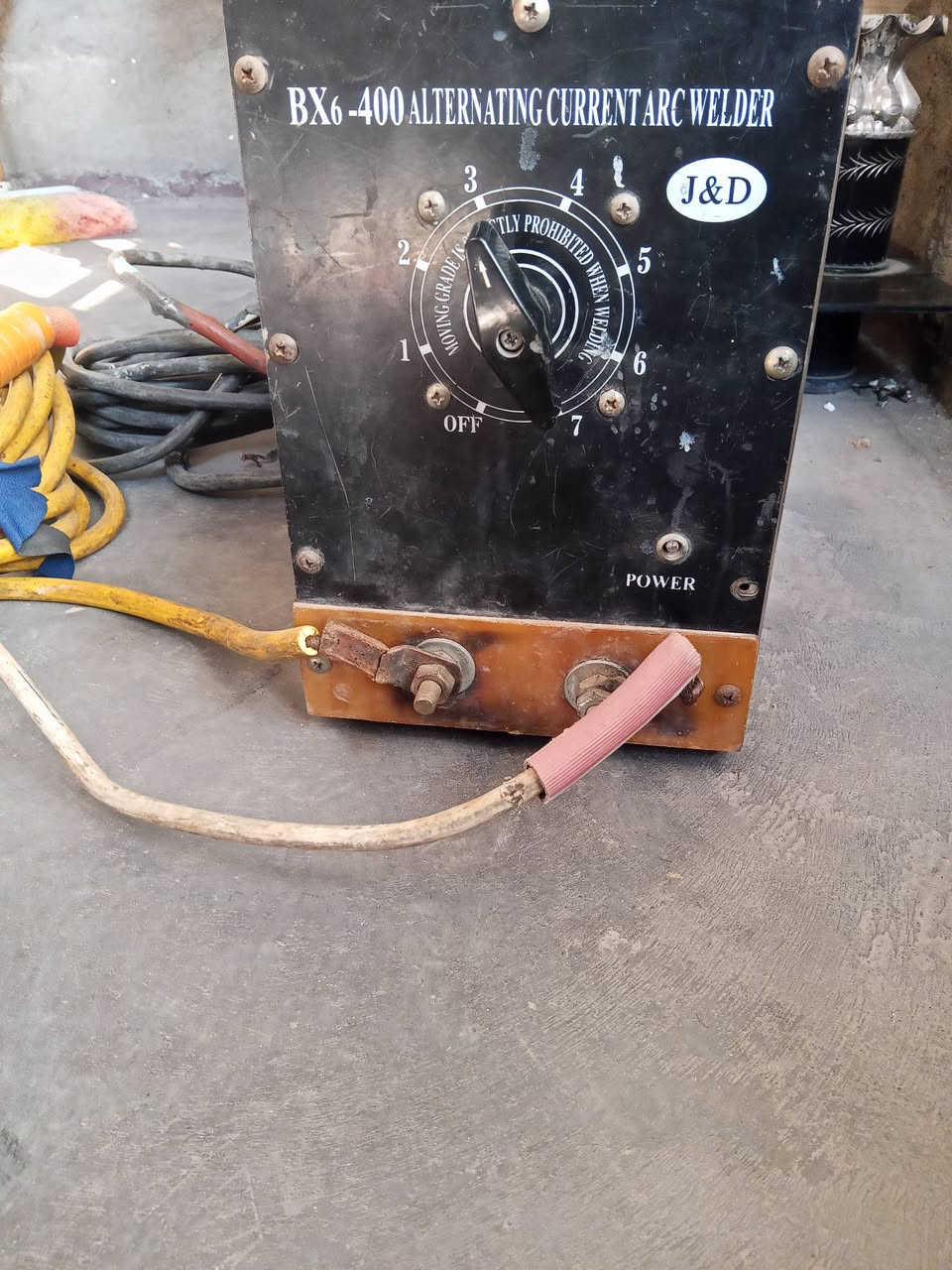 مكينه لحيم شركه شرط الشقل التواصل ***********
