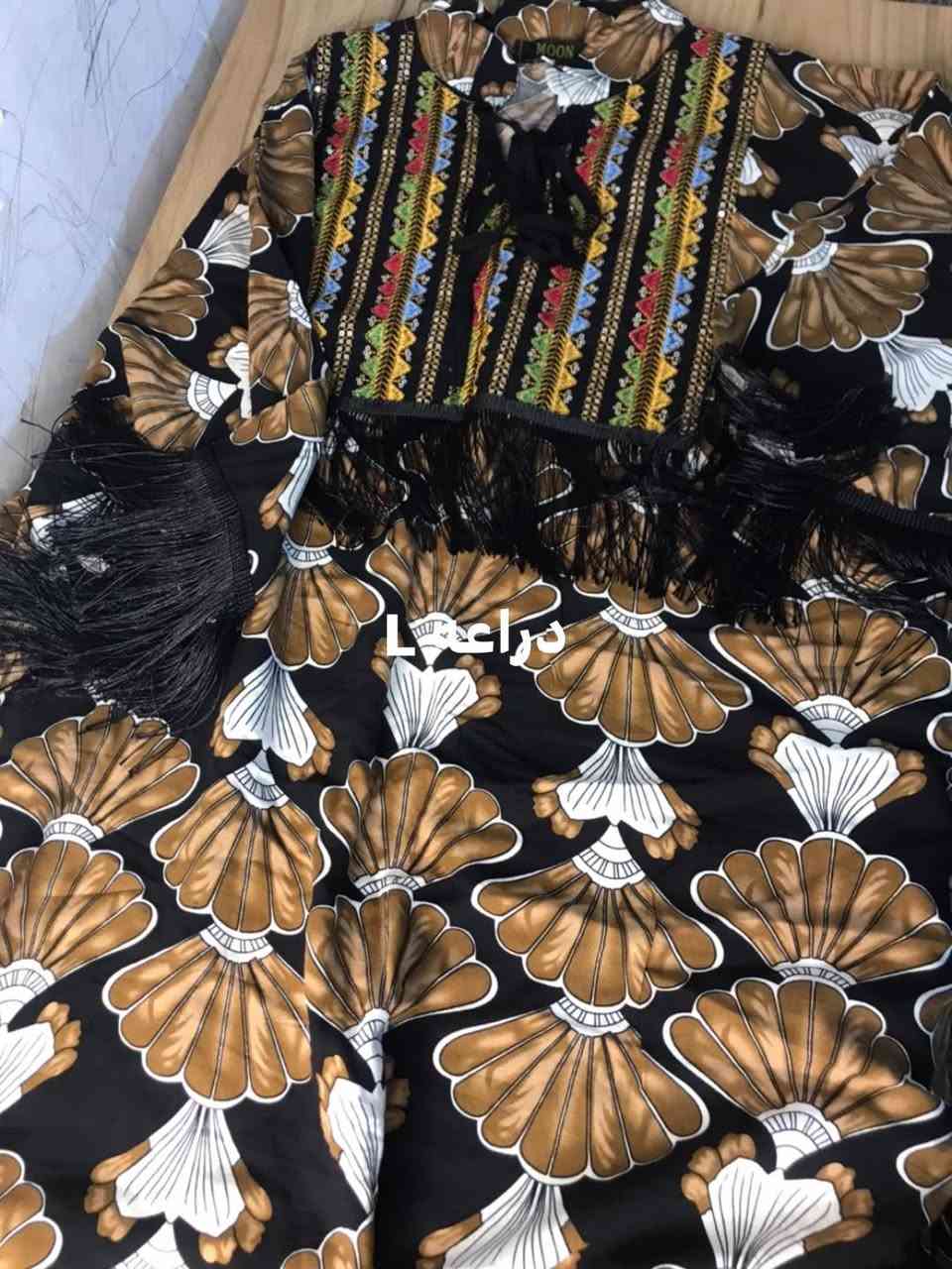 مخور ودراعه خامه قماش كشمير ما يشيل بالغسل ماركه للحجز خاص سعره ع 15قطعه


**إذا كنت صاحب هذا الإعلان وتريد حذفه لأي سبب، رجاءا أرسل رسالة إلى الدعم الفني**