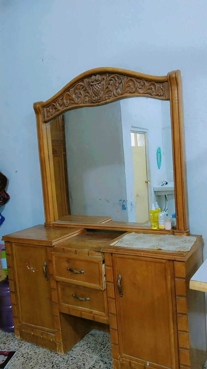 السلام عليكم غرفه اخشاب صاج عراقي
مكانه بغداد. الزعفرانيه  ***********
