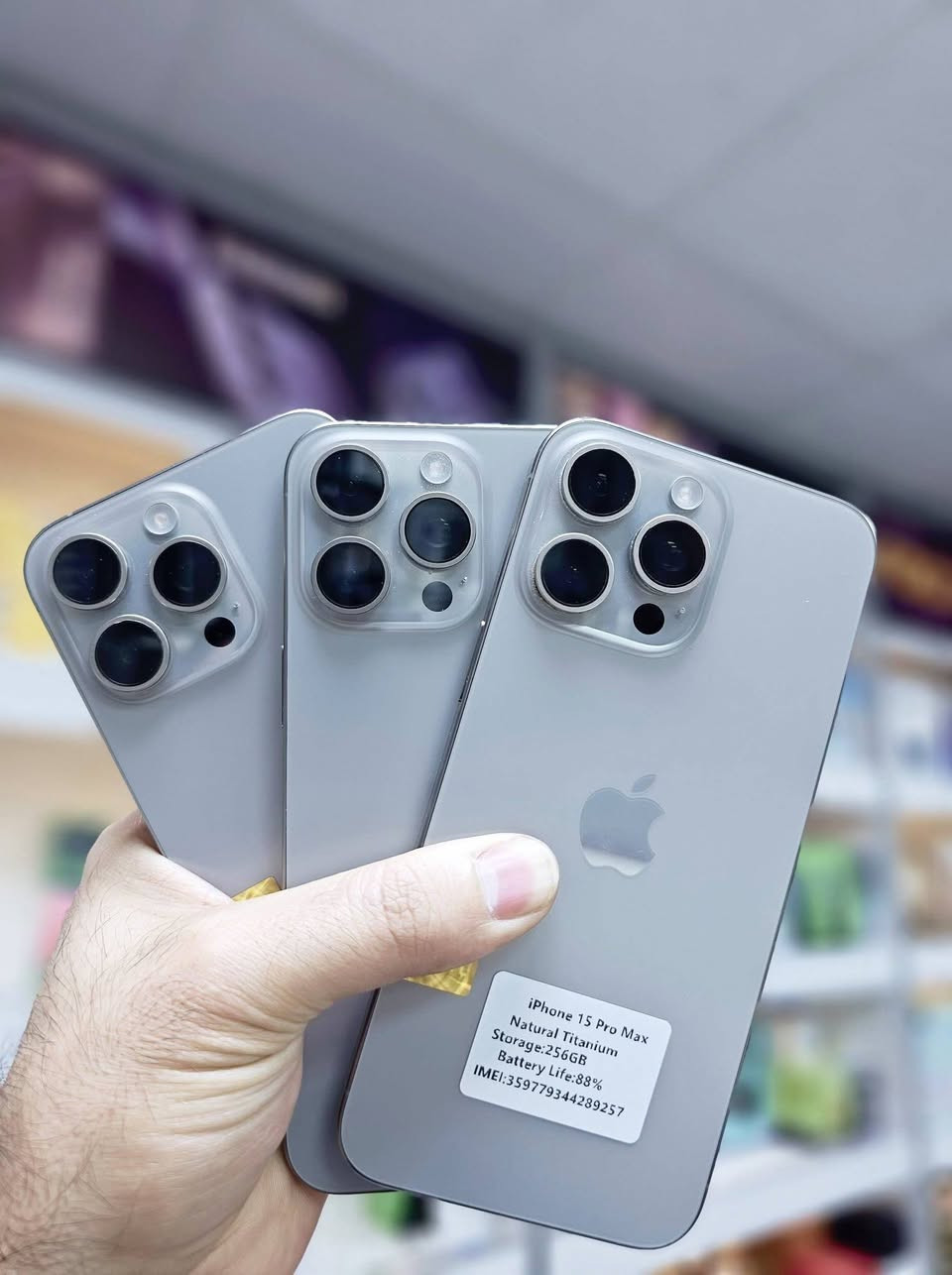 #_متوفر

📱 iPhone 15 Pro Max
✨ مستخدم نظافة جدا عالية
 – كفالة أصلية من اي فتح 
 
🔋بطارية %84/88/86 

💎 من أحدث إصدارات شركة Apple
⚡ أداء قوي وكاميرات احترافية

🔹 اللون: تيتانيوم  (لون فاخر )

🔹 السعة: 256GB
🔹 اللون: تيتانيوم طبيعي  
🔹 الحالة: مستخدم نظيف جدا 
    ✅  غير مفتوح
🔹 الكمية محدودة 

⭐ تصميم من التيتانيوم الراقي

🏪 مركز الديار للموبايل
📍 الموقع: بغداد – الشعلة، قرب مرطبات الفيروزة
📞 للحجز والاستفسار:
📱 ***********
📱 ***********

#مركز_الديار_للموبايل #ايفون #iPhone15ProMax #ايفون15 #ايفون_15_برو_ماكس #أجهزة_موبايل #عروض_موبايلات #بغداد #الشعلة #ماستر #Desert #احدث_الاجهزة #Apple #ايفون_جديد
