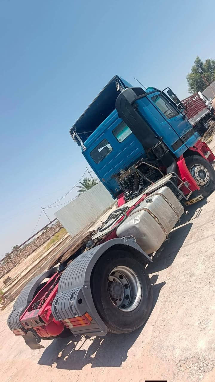 السلام عليكم للبيع اكتروز موديل 2002 رتايدر خمس طكات تبريد كير ندس مكينه حجم 46 عليه منضومه قلاب اصليه المانيه  رقم دهوك هزه جديده  مسجله بالسنويه راس تريله قلاب سنويه جديده بأسمي تريد تحويل تريد وكاله شاصي مبطن سياره جاهزه للعمل السعر ١٩٥ ورقه وبيه مجال

  للاستفسار ‏‪***********‬‏
