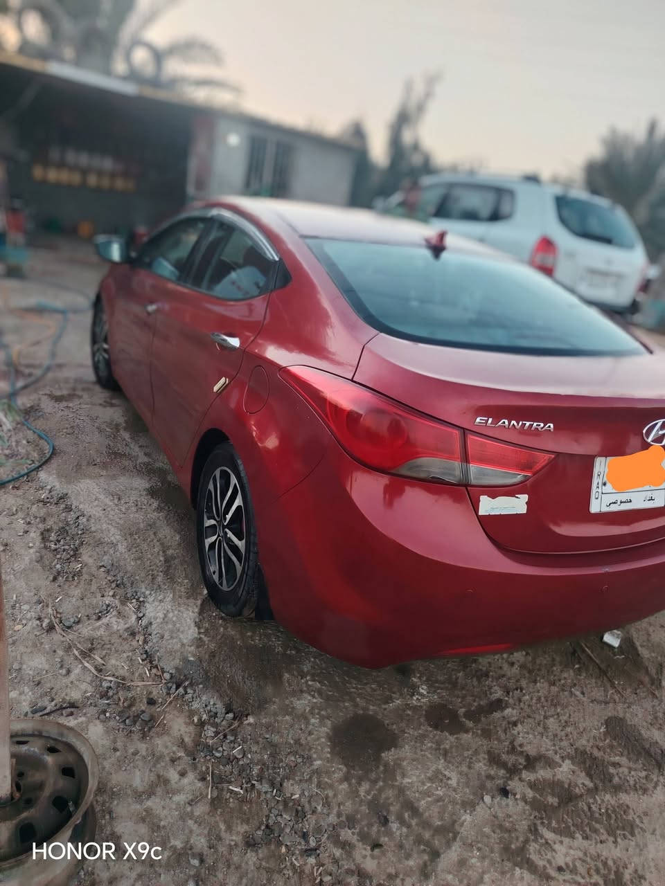 السلام عليكم الانتر للبيع موديل 13 وارد أمريكي بيها 3 قطع صبغ بدون دواخل مكينه كير حداديه مكفولة مكان السيارة بابل الحله السعر 90 رقم الهاتف *********** او ***********
