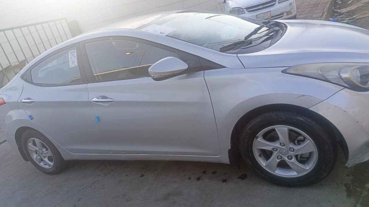 السلام عليكم انترا افانتي أدوات مديل 14 متؤمه بغداد أرقام اصليه انكليزي وسنويه جاهزه ونضيف كصه جنطه للبيع السعر 50 مكان السياره ناصريه مركز المدينة هذا رقمي ***********
