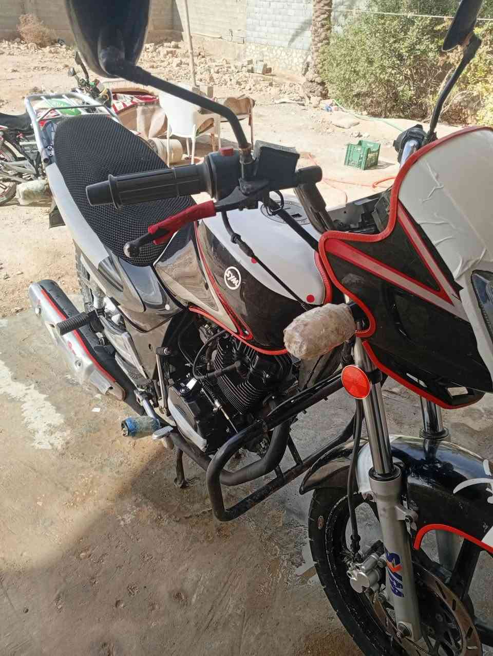 بسم الله
للبيع موطور سايم موديل 2022 ما شاء الله تبارك الرحمن تاير الشركه شرط بعده جوا مال جناي مخلص الك الفحص شرط وين ماتريد برغي نقص ذا بي مو الك .بلادي سعر خاص او اتصل *********** بي واتساب. الموشراي لايدك ليدور سوالف ويكسر سعر موديل 2022 معروف سعره بلسوك بدوون اورااق
