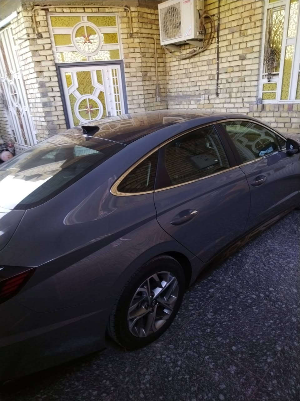 لون ( سمنتي)
🔴سوناتا موديل 2023  🔴

مكينة 2.500
  HYUNDAI SONATA 2023  

🔴. حادثها جاملغ +حافة بنيد = بدون دواخل

جميع الايرباكات سليمة فقط ستيرن

شواصي لغود مكفولة عالفحص ابيع  

🔴بدون ايرباكات

🔴سياره رقم معوقين بغداد 

🔴ماشيه  ٩ الاف    ميل بريحة الشركة

مكينة 2.500 طيااررره 🚀🚀

مواصفات راح اذكرهن 

بصمة دخول ذكي  

شاشة ع طول الدشبول 

تحكم ستيرن 

رادار امامي معا تحديد مسافة سيارة كدامك 

رادار خلفي 

رادار جانبي 

اوتو ستوب خلفي 

اوتو ستوب امامي 

كشنات كهرباء وفول ايرباك 

كشنات تدفئه 

كير لمس

شحن لاسلكي 

حساس فتح جنطة الخلفية 

تشغيل عن بعد 

نظام خروج عن المسار 

نظام قيادة ذاتيه 

تبريد منفصل قطعتين امامي 

جامات اوتو 

نظام اوتو هولد مال ازدحامات 

هندبريك بصمة 

انظمة قياده سبورت ونورمات وكمفورت  وايكو 

كاربلي يدعم كافة الانظمة الهاتف

كامرة خلفية دوارة
بانوراما قطعتين

كشنات ودشبول وبيبان لون سموك 

ويلكب حجم 17 انج

تايرات بلادية عليها 

بجم زنون 

لد ع طول البجم 

لايتات اوتو 

نقط عمياء 

مراية داخليه تعتيم تلقائي 

شاشة تبريد تحكم كله لمس 

🔴السعر 190

🔴رقم الهاتف : ***********

واتساب او الاتصال عالرقم
