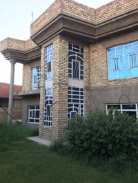 دار للبيع مساحته ٥٤٠م واجهه ٢٠ نزال ٢٧م مسلح طابو صرف كماليه شارع الأص...