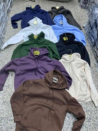 متوفر شلعه هوديات صيني خامه ثقيلة شرط الفحص  كميه خير من الله  الي باق...