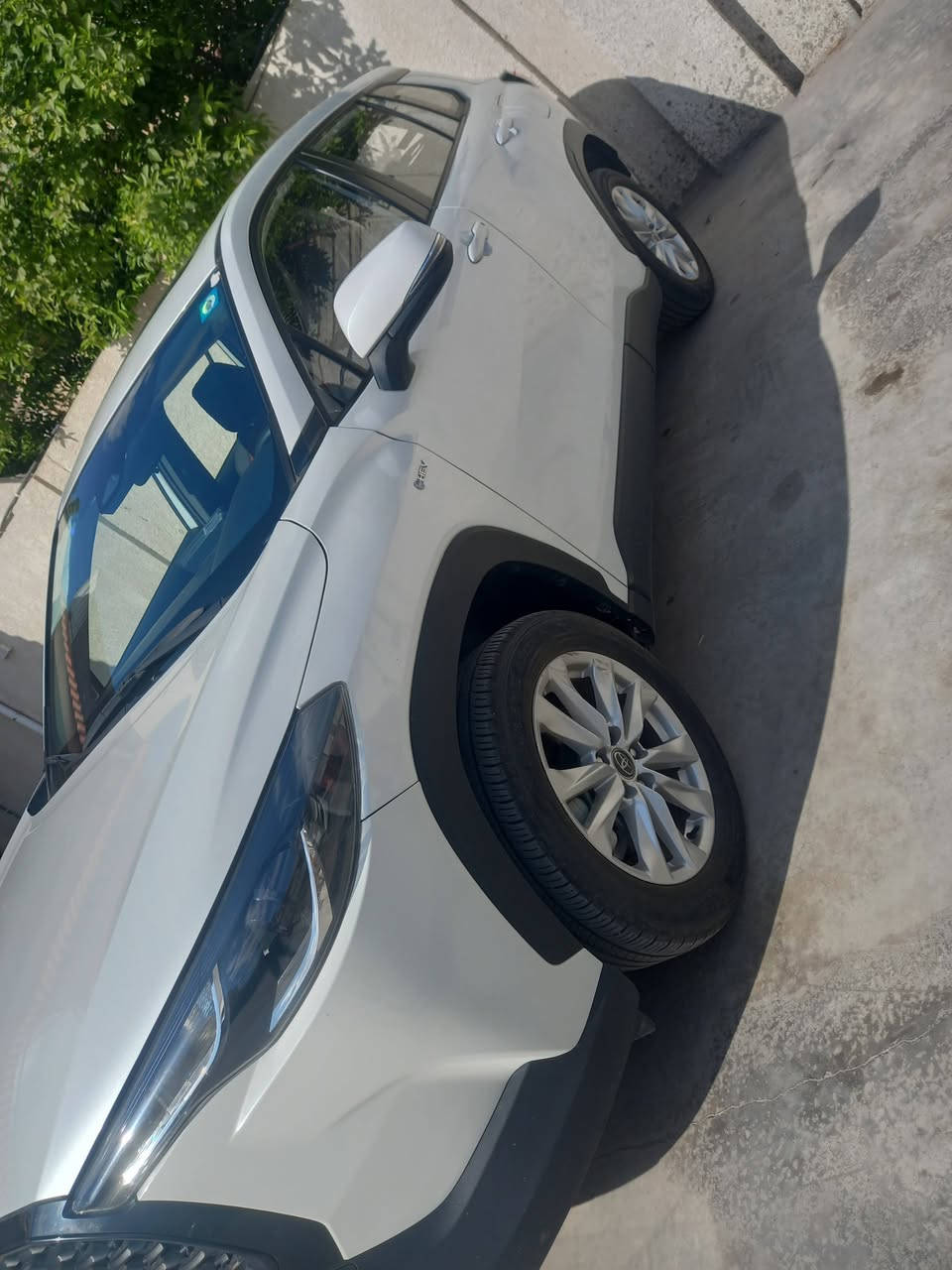 كروز موديل ٢٠٠٢٤ السيارا جديد ماشي ٩ الف علاوضع الشراك السيارا جديد مكنه بغداد السعر ١٦٧ ورق وبيه مجل ***********
