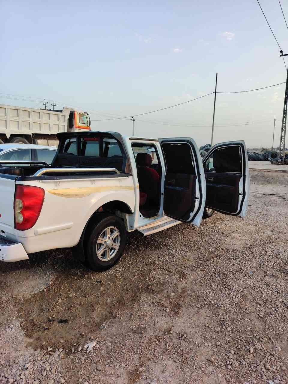 السلام عليكم كريت ويل للبيع موديل 14 كفاله سياره نضيفه جدا حاهزه مكينه كير حداديه  تدفئه تبريد كهربائيات ادامه كامله بخاخات بلكات دواخل نضيفه شاشه رقم قادسيه الماني تحويل مباشر السعر 74وبيه مجال مكاني السماوه الريمثه رقم الهاتف ***********
