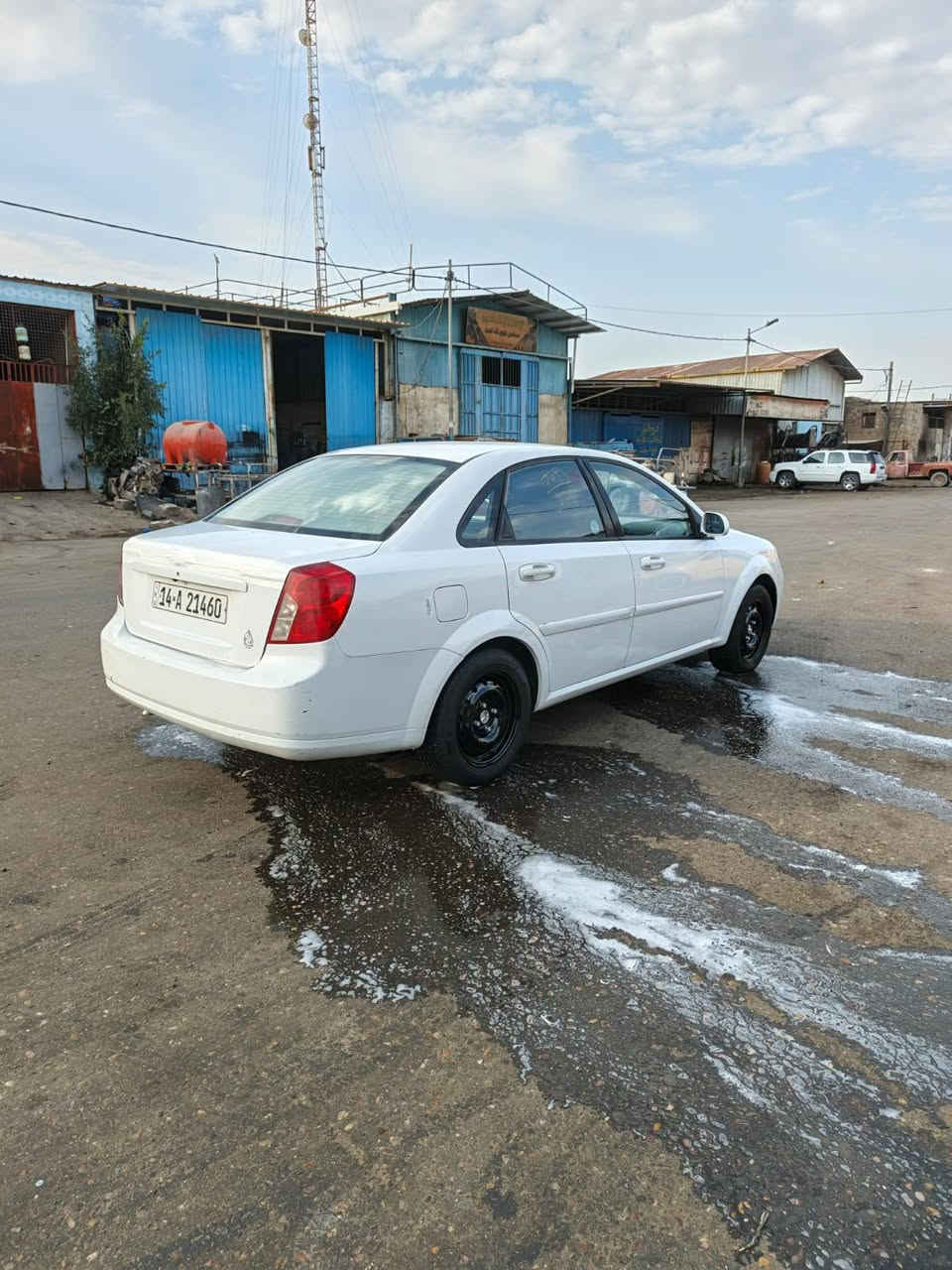 اوبترا 12 كفالة عامة من حدادية تخم تاير ويلات جاهزة للخير رقم دولي مكينة بدايت تبخير سيارة عنواني البصرة رايدهة 75وبيهة مجال للستفسار اتصال ***********انا مكلف بل نشر البصرة, العراق
