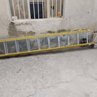 سلم كهربائي للبيع طول 8متر مال شغل نضيف اتصال 07512156110 سعر 150الف ب...