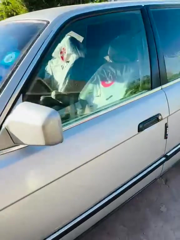 السلام عليكم BMW
حجم730 / V8 اصل 
وضع شركه شرط
مصبوغة جمالية شرط
فول  توماتيك ما عدة الفتحة
 حساس خلفي امامي 
كامرة عالبك 
شاشة داخلية
كيرمكينه شرط 
طخم امامي خلفي جديد
طخم تاير جديد 
تبريد ثلج تدفئه شغال
ربع ما تصرف عليها 
السياره شرط التحويل
بيع نقد و مروس حسب القناعة
السعر 73بيها مجال قليل العنوان موصل
القيارة
***********
