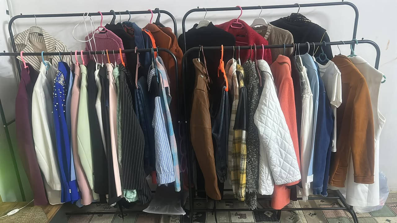 السلام عليكم للبيع استاند الملابس عدد2 ب35 الف مكاني حي جهاد مابيهن اي ضرر ولا كسر ولا عواج وحديد قوي مالته


**إذا كنت صاحب هذا الإعلان وتريد حذفه لأي سبب، رجاءا أرسل رسالة إلى الدعم الفني**