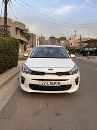 كيا ريو 2018 خليجي لون ابيض مكفولة ماشية 37 الف رقم اربيل ترقيم جديد ه...