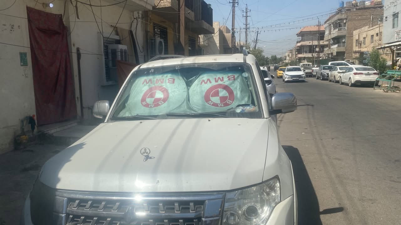 السلام عليكم باجيرو 2016 حبتور شمالي بسمي ابيض بيها طخة بالجملغ الأيمن وطختين بالجمالغ الأيسر الخلفي تبريد خير من الله تخم تاير صدر تمام كير ومحرك مكفول ماشية 135 حقيقي الاتصال *********** سعر 190 وبيها مجال للطيبين
