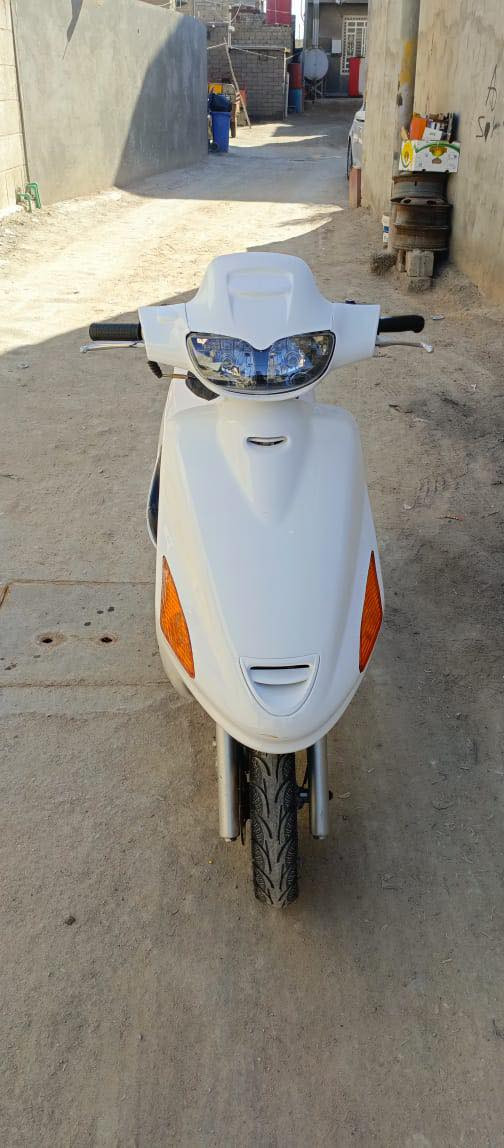 دراجه فراشه جديده جاهزه من كلشي دراجه بلاديه كله شغاله فحل بلاد اشاير سلف دبلات مكينه خرسه مامفتوحه شلعه معدل فولل سعر 400 دراجه نضيفه بمعنه لكلمه ***********
