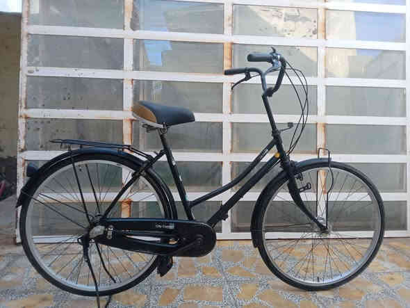 السلام عليكم بايسكل للبيع حجم 26 مكان الديوانيه الجلبيه سعر 80 التواصل *********** بي واتساب
