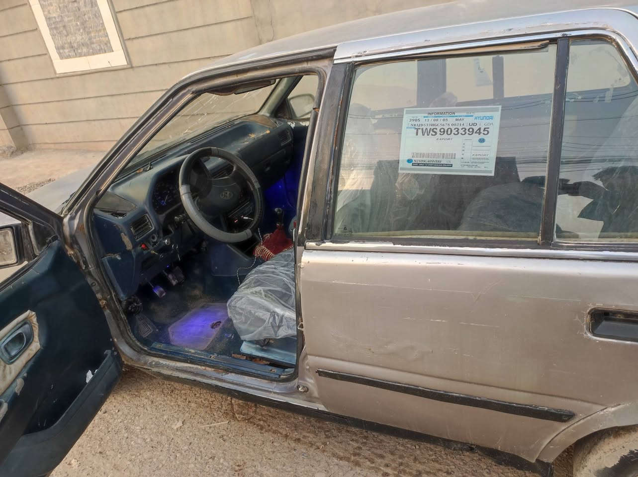 السلام عليكم هونداي اكسيل محرك وكير شرط سياره نضيفه صدر ورا جدام جدد تواير جدد داخل جديد دوشمه لايت عالي ناصي اشاير تدفئ شغاله مسجله رقم ديالئ الماني باقيه ع استلام لوحات سنويه عضم منتهيه ب 2024راعيه ماندلو سعر 12وبيه مجال مراوس شعندك نزل ***********
