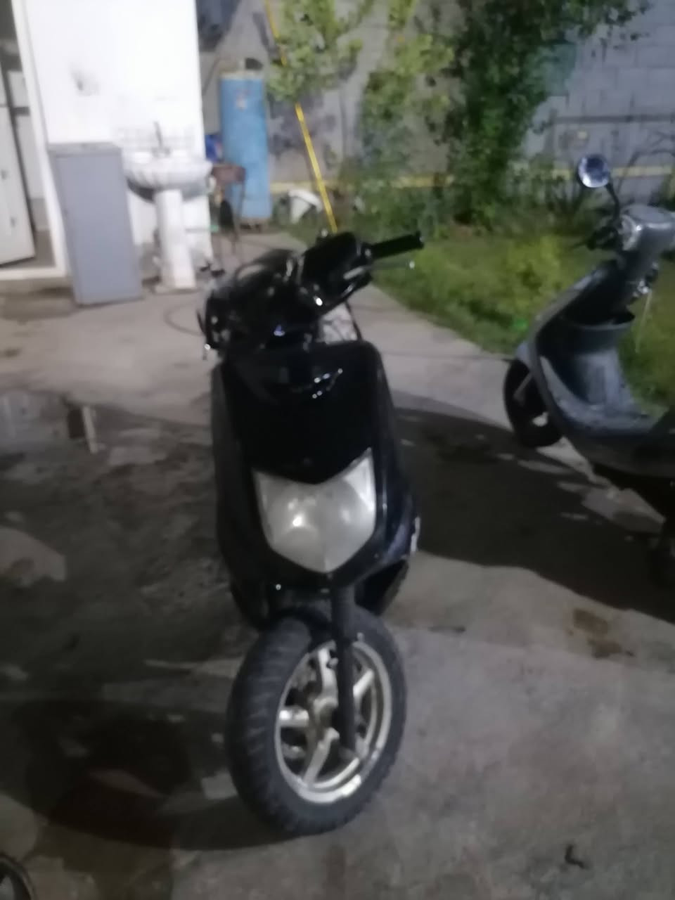 سلام عليكم دراجه سكنس 110ياباني معلكه والف شغاله سلف وهندر بغداد شعب سعر 200


**إذا كنت صاحب هذا الإعلان وتريد حذفه لأي سبب، رجاءا أرسل رسالة إلى الدعم الفني**