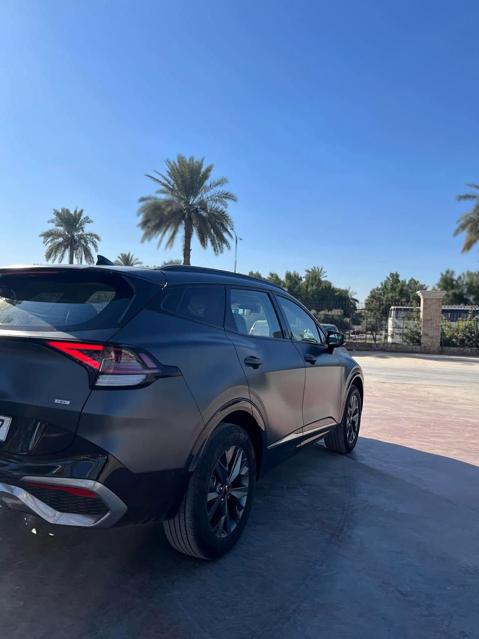 سبورتج هايبرد 23 فئة برستيج اعلى مواصفاة شنو ابالك موجود رقم بغداد لون مميز طافي مات ماشية 44 ميل  السونار بالمنشور
مراوس بسيارة بلكن هايبرد فقط 
***********
