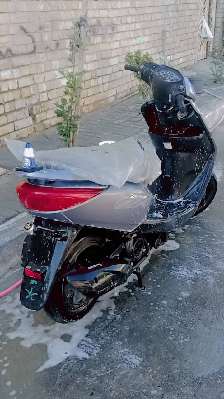 سلام عليكم
بريز للبيع مال رمبة جديدة كلش الله شاهد 
رايدهة بمليون وبيها مجال 
رقم ***********
