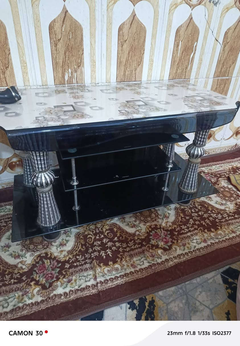 ميز نضيف سعر ١٠      ***********
