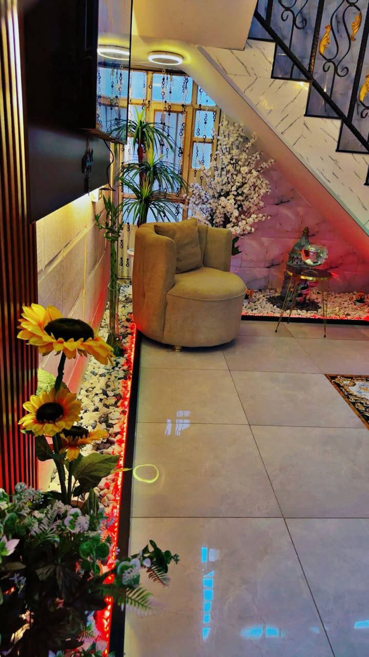 سلام عليكم  لبيع بيت زراعي  بغداد التراث قرب تقاطع درويش  مساحه ١٣٠متر طابقان معزول من كلشي غرفتيتن نوم حمامين مطبخ حار بارد تشجير بي ١١متر  شارع ١٥متر  نقص بس الواجهه ماملبوخه  *********** وتساب تفاصيل اكثر سعر ١٤٠مليون وبي مجال
