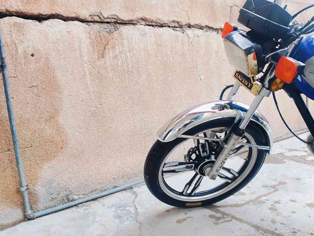 سافين 5كير
محرك لا صرف لاصوت دراجه ناعمه تايرات وياله دبلات امامي خلفي كله جديد شرط 
كهربائيات كله شغاله اشاير دبل اشاره لايت عالي ناصي سلف حته اشاير بالمري شغاله
* فقط تانكي مبدل الباقي كله بلادي 

سعر 375بي مجال قليل

خاص مفتوح *********** بي واتساب
