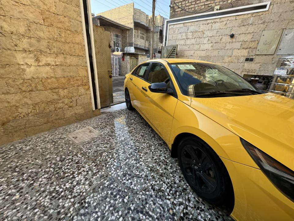 السلام عليكم انترا موديل 2021 حادثه جاملغ لأيسر شبر بدون ضربت دواخل السياره ليبر واحد بدون قطعت تبديل محرك 2000 دوش كير ايتي حساسات لإدارات شاشه جبيره تشغيل عن بعد بصمه بيبان تحكم ستيرن جيهتين دتفئه تبريد تخم تاير حداديه جديده مصفره هيئه و غرامات و سنويه ل28 سياره ماشيه 93 مكاني بغداد ***********
