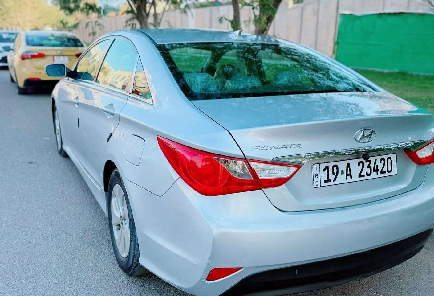 سلام عليكم البيع هونداي سوناتا موديل 2014 وارد امريكي حادث جاملغ وبنيد نفسهن فقط بدون دواخل ولباقي مكفولة كفالة عامة اليبل وآحد سيارة جديدة وجاهزة من كلشي تبريد ثلج حدادية تخم تاير كير ومكينة 2400 مكفولات مواصفات شاشه تحكم ستيرن كأمره حساسات كشن كهربائي ويل كب نضام يكو قتصادي سيارة جديدة وحله من صور سنوية الغايه 2029مصفره  غرامات السياره بسمي السعر 105لاستفسار علا رقم    ***********   مكان سيارة كربلاء مكلف ب نشر
