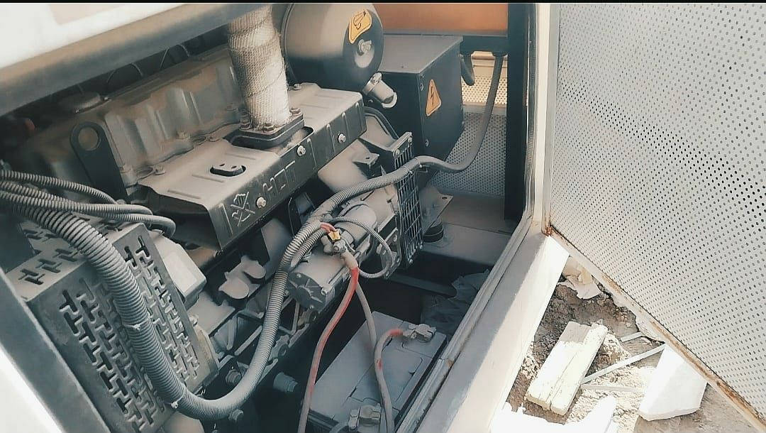 #للبيع
مولدة رايوان 20KVA
كاتم إمتياز انكليزي-مصنع بالصين
البم انكليزي اصلي
موديل ٢٠٢٢
البورد تحويل اوتوماتيك سعة ١٢٥ امبير
مع مجموعة حماية كاملة(وطنية،مولدة)
تم شراءها زيرو في ٢٠٢٢/٦/٥
شغاله بحالة ممتازة جدا
سعر البيع ستة مليون مع مجال بسيط
للتواصل مباشر او واتساب على الرقم
0781 642 2477
2477 642 0781
(النقل علينه)
وهاي صور المولدة من كل الجهات
