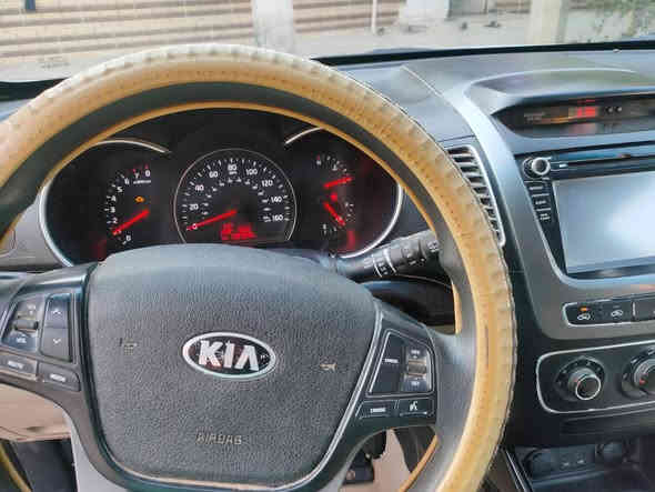 سورنتو ٢٠١٥ وارد امريكي صبغ بنيد وجاملغ ٤ سلندر ٥راكب رقم ميسان ماشيه١٣٥ سنويه ٢٨ باسمي تحويل مباشر السعر) (١٥٨) (***********)
العوان واسط شيخ سعد
