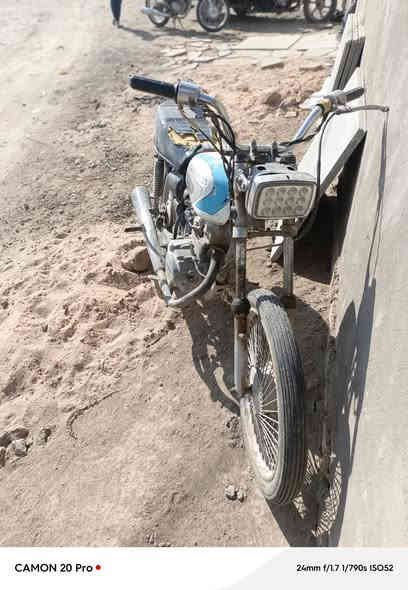 دراجه ارشه للبيع السعر 225 وبيها مجال المكان دوانيه قضاء الدغاره الرقم ***********
