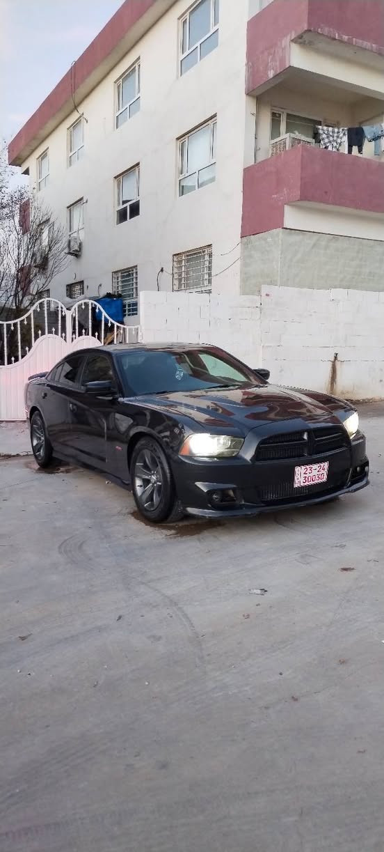 دوج چار جه ر
ساخ ساخ 
2014
مه کینه هیمی V8
به رمه جه زور به قوه ته 
بي بوياخ
كامل بودي كراوه به SRT
168 روشتوه
سه یاره که پولیسه
گیر له سه ر سوکان
شاشه ئای پات وه ک بیلادی
کامیره
4 جام کاره با
ئاوینه اوتو
کوشن جلد 
ته برید
گه رمی 
کامل مه سره فی کرا وه 
تکایه موشته ری نیت سه ری من و خوش مه یه شینه  له گه ل ریزم
*********** السليمانية, العراق
