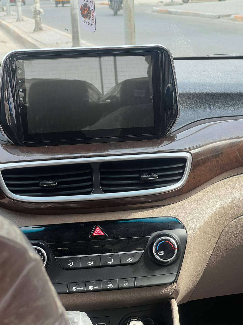 توسان خليجي 19فول للخير بغداد بسمي خمس عدسات بصمة بنورمة ماشية 93 بيها صبغ ربع البنيد فقط اي استفسار ***********سعر على رقم
