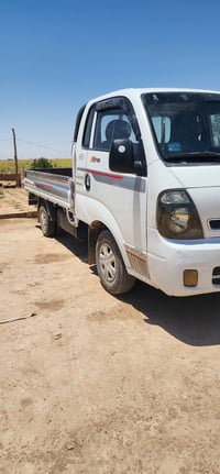 كيه للبيع مكفوله كفاله عامه موديل2014السعر ولستفسار عل رقم 07824849612