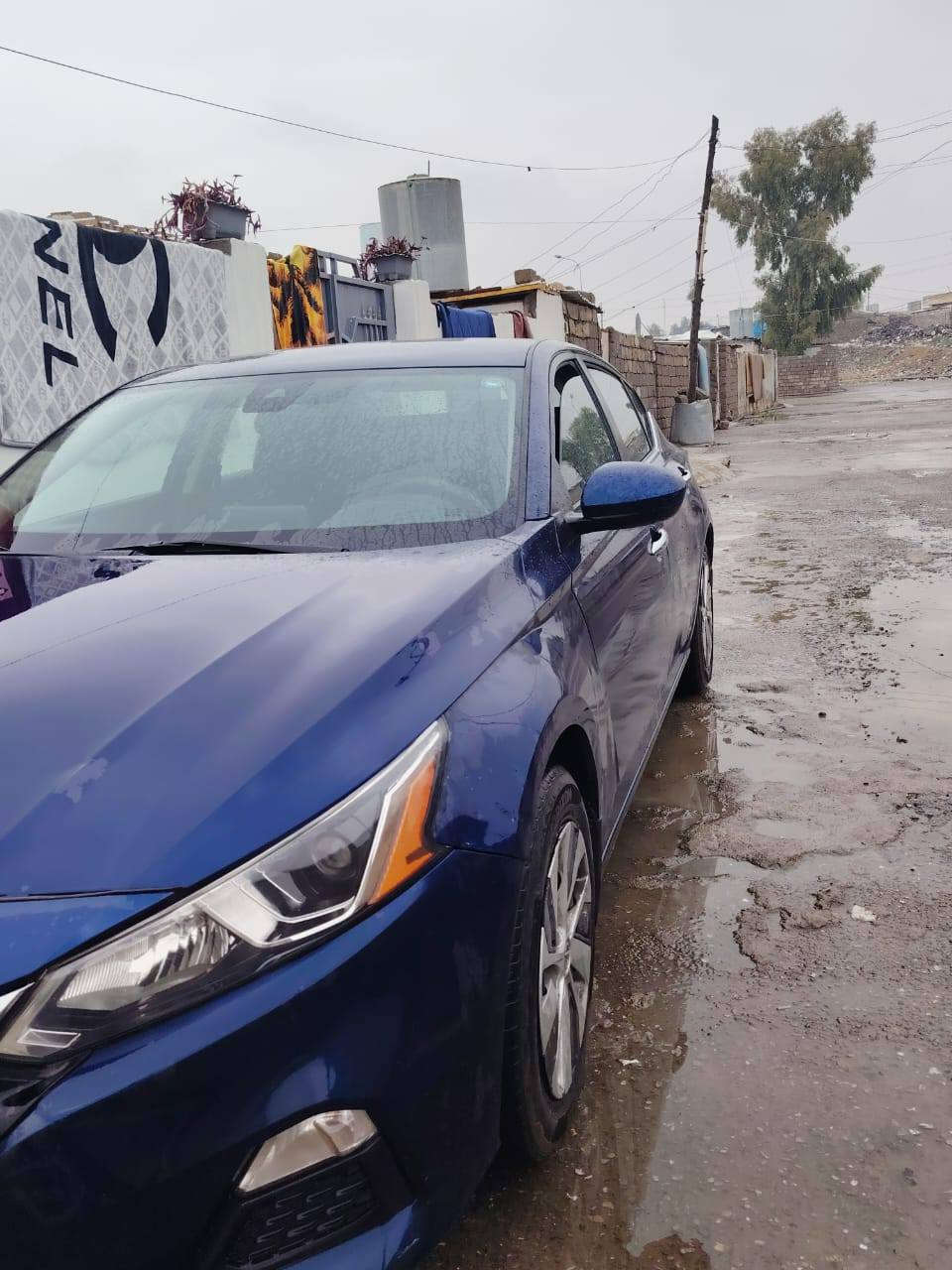 سلام عليكم نيسان التيما 2019الشكل الجديد بدون ضرر فقط بيها بارد شويه  رقم دهوك ماشيه 95 الف اريد مراوس بتكسي الي عنده اريد تكسي مو خصوصي فقط تكسي تواصل وتساب فقط ***********
