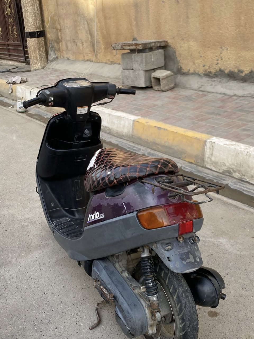 ‏السلام عليكم .دراجه بطه 60 للبيع كامله مكمله مابيها اي نقوصات فقط باتري دراجه خير من الله شرط تجي تفحص بيدك هندر سلف واحد مكان صلاح الدين _قضاء الدجيل 

للاستفسار :
***********
