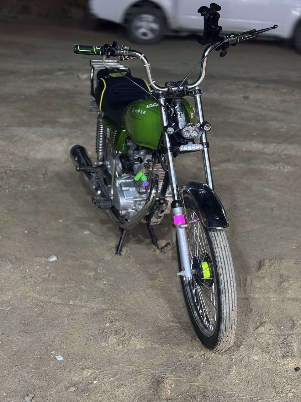 دراجه رابيدو الشاصي مديل 2018 وتعميره جديده كلهة 2025 السنويه تنتهي بل2027 الدراجه خير من الله احله من الصوره السعر 1850 ومجالهة حك الجيه بس *********** التواصل واتساب
