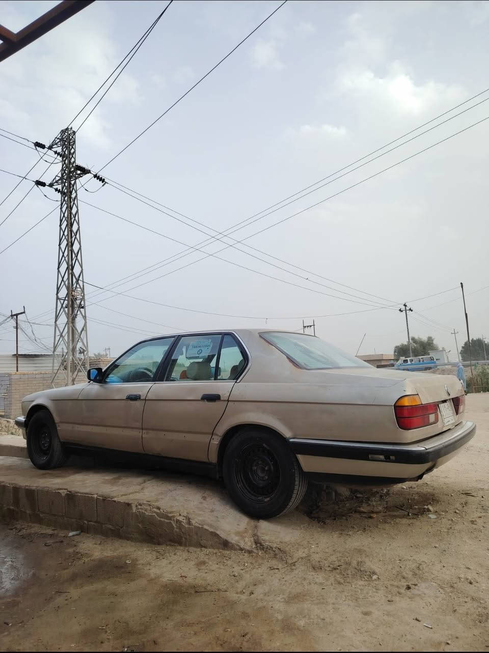 السلام عليكم بي ام 735 موديل 1991 رقم بغداد تحويل وارد ياباني بدون فتحه سياره مكفوله من الصبغ وضربه
كير عادي بلاد مكينه وكير كفاله حداديه وره او كدام 100/100 تبريد ثلج قطعتين تدفئه شاشه دبل كمبيوتر شغال تحكم مري جانبي قفل مركزي مروحه f01 دبل جكمجه دبل ايرباك دعاميه حساسات شغاله جام كهرباء سستم صوت سياره جاهزه ترايك لربيل وتجي مكاني ناصريه مركز سعر 45 رقمي ***********
