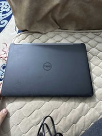 لابتوب ديل جهاز نضيف كامل ملحقاته للبيع فقط مكاني بغداد السعر 275 وبي ...